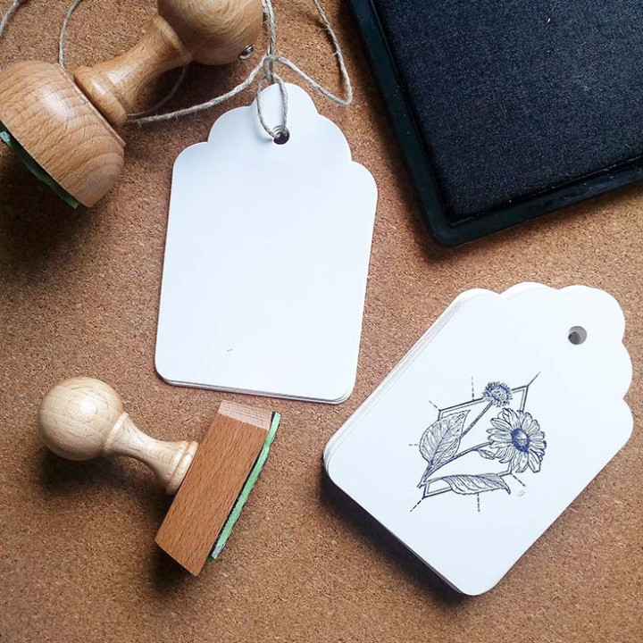 Metki kartonowe, białe, 6x9 cm, pakiet 25 szt. lub więcej taniej!